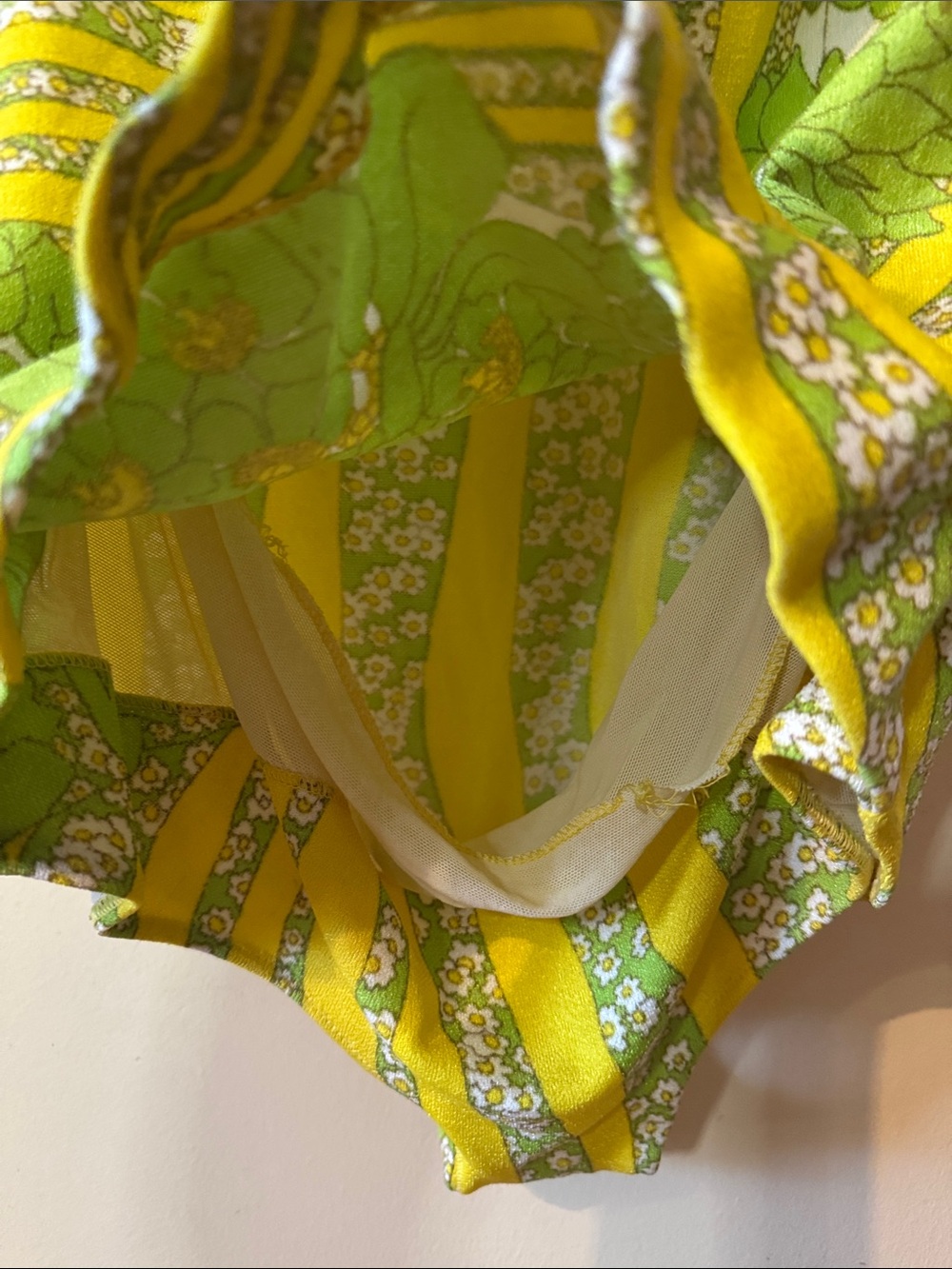 Vintage Nina Ricci Paris Mod Chartreuse Psychedelic Floral Bullet Bra Swimsuit - Picture 6 of 16